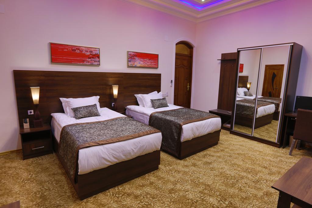 Lotte Palace דושאנבה מראה חיצוני תמונה