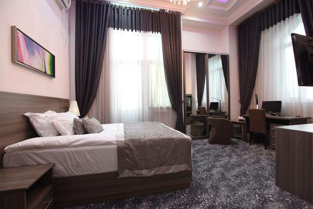 Lotte Palace דושאנבה מראה חיצוני תמונה