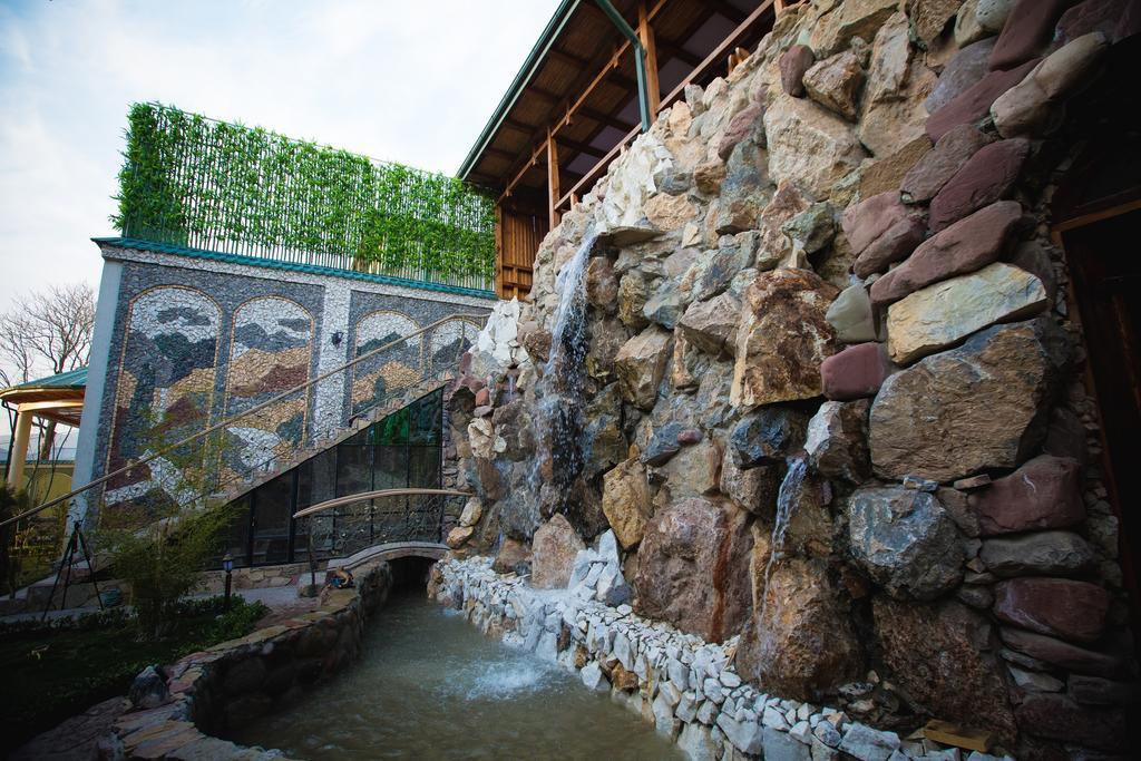Lotte Palace דושאנבה מראה חיצוני תמונה