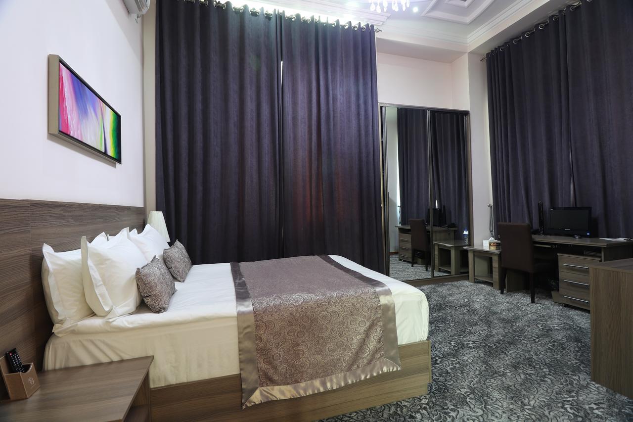 Lotte Palace דושאנבה מראה חיצוני תמונה